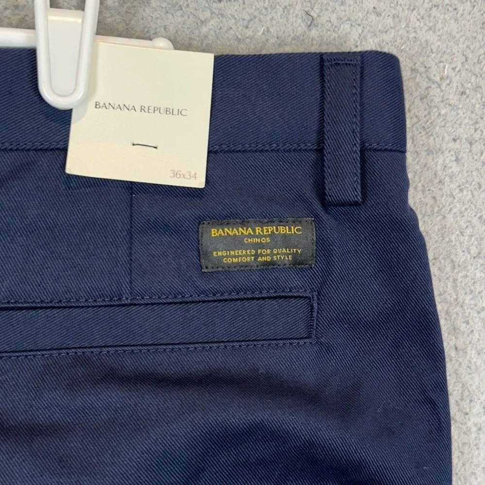 NEW Banana Republic Pants Mens 36X34 Navy Chinos Flat Front Straight Leg Stretch